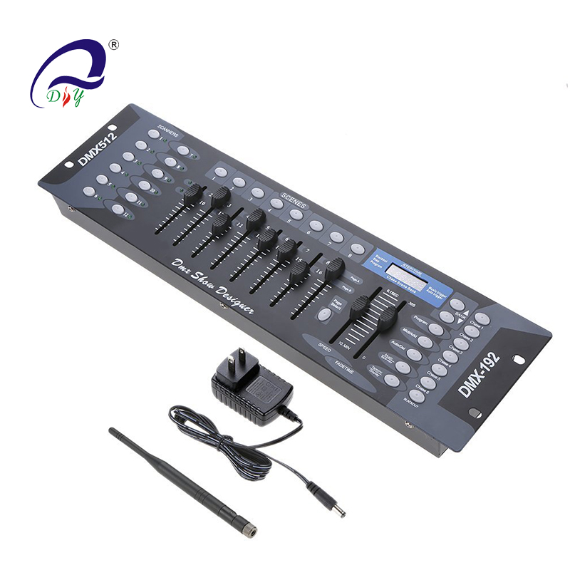 DMX-1 192 DMX-controller voor podiumverlichting